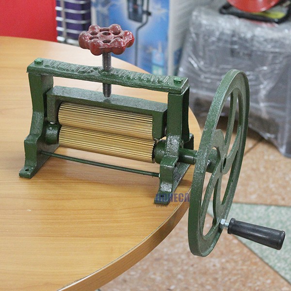 เครื่องบดปลาหมึกใหญ่ ตราแสง