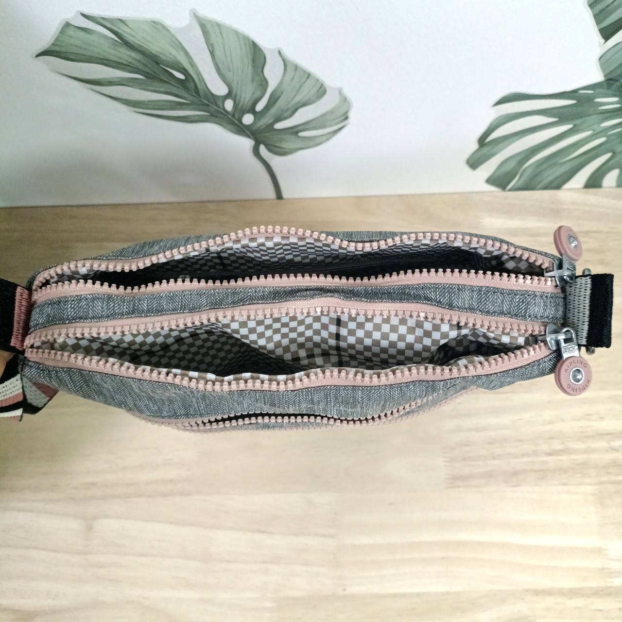 กระเป๋าสะพายข้าง Kipling Ella คิปลิ้ง