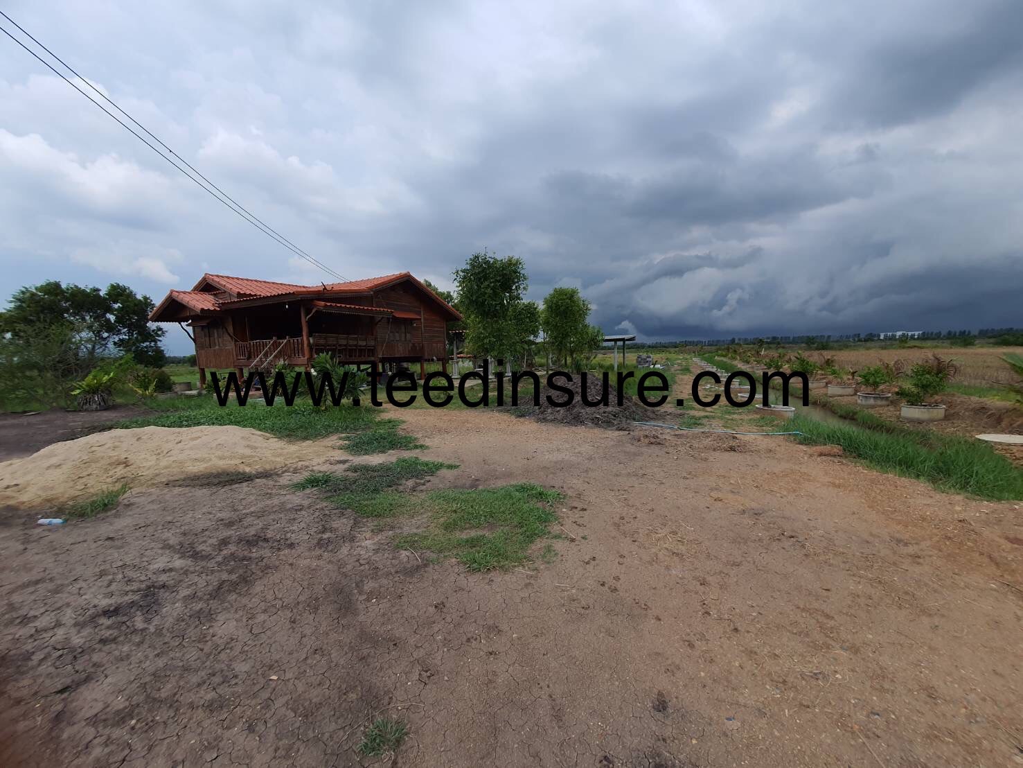 ขายบ้านสวนพร้อมที่ดิน พื้นที่ทั้งหมด 4 ไร่ ต.บ้านแป้ง อ.บางปะอิน จ.พระนครศรีอยุธยา