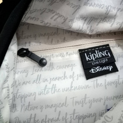 KIPLING กระเป๋าเป้ สะพายหลัง DISNEY'S FROZEN II DELIA BACKPACK