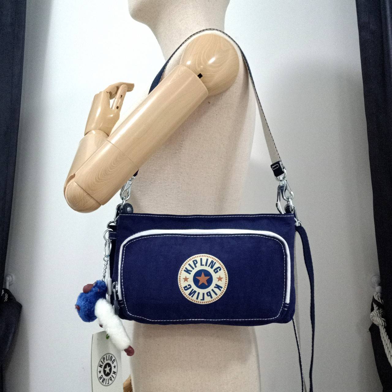 กระเป๋าสะพาย Kipling คิปลิ้ง คิบลิง KIPLING Basic MYRTE Convertible bag