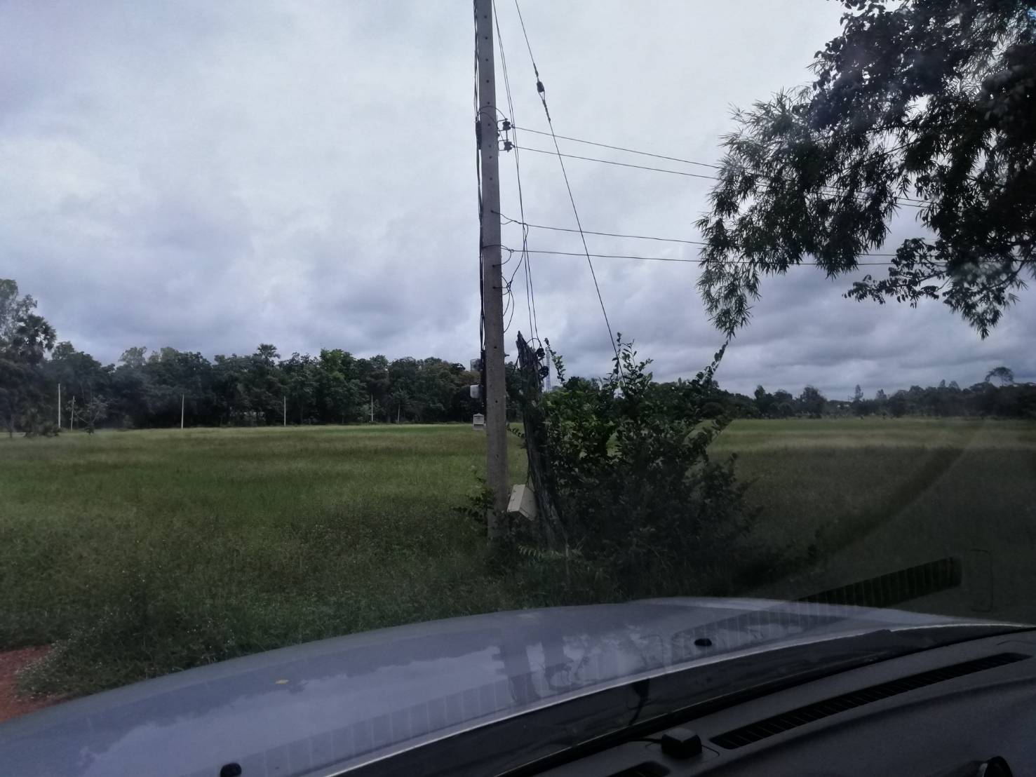 ขายที่ดิน ต.ท่าโพ อ.หนองขาหย่าง จ.อุทัยธานี มีเนื้อที่ทั้งหมด 3 แปลง ขายไร่ล่ะ 200,000 บาท