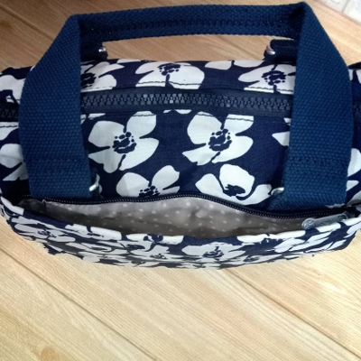 KIPLING Totebag กระเป๋าโท้ท กระเป๋าถือ รุ่นBasic Gayleen