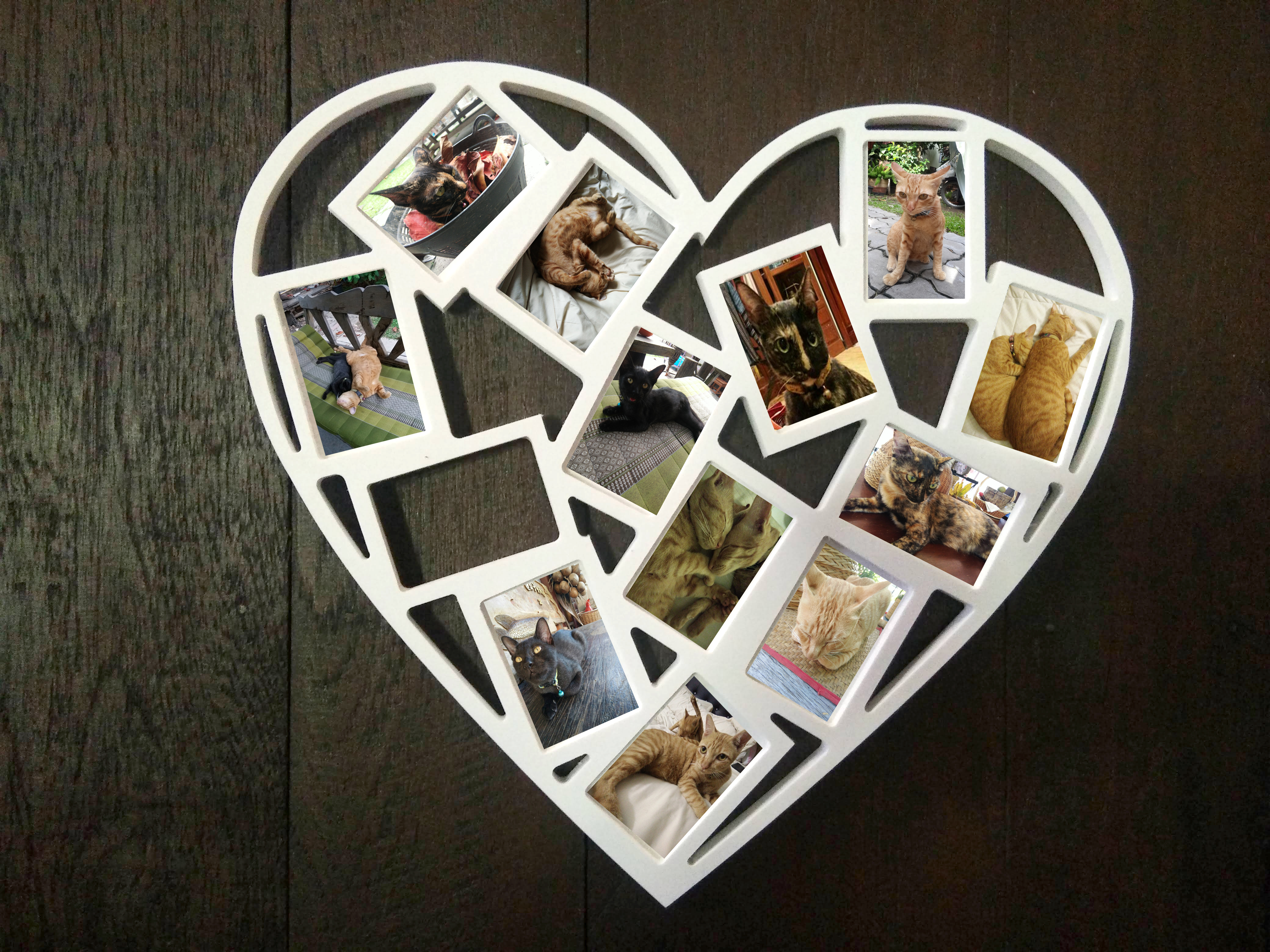 กรอบรูปหัวใจ ขนาด 30x30cm