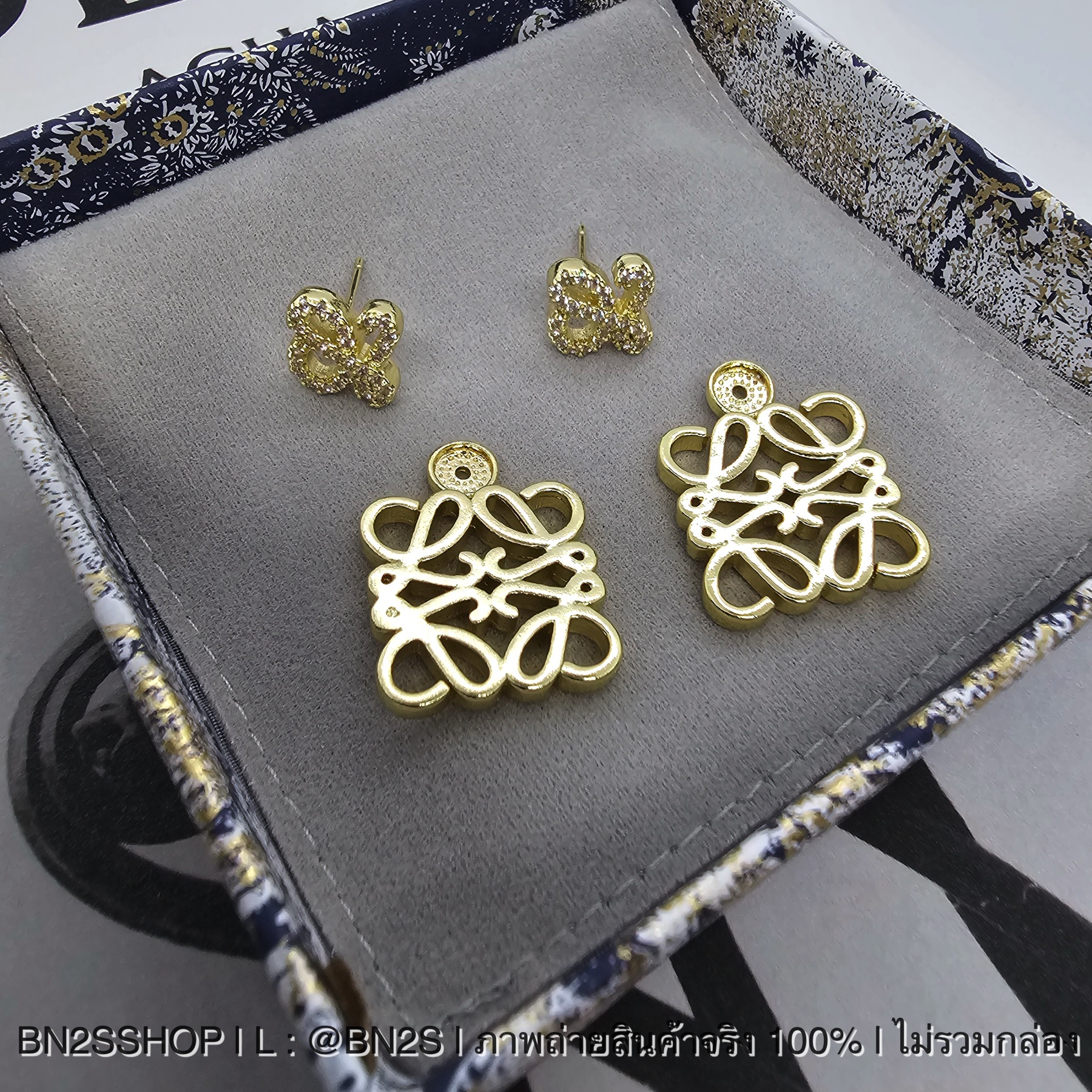 Loewe Annagram Logo Earrings ต่างหูโลเอเว่ จี้สตั๊ด พร้อมที่ห้อยโลโก้ขนาดใหญ่ ใส่ได้สองแบบ งานสวย