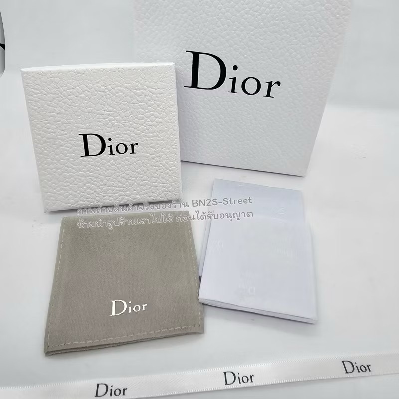 DIOR BOX | ชุดกล่องใส่เครื่องประดับดิออ ได้สินค้าครบตามรูป อักษรดำ