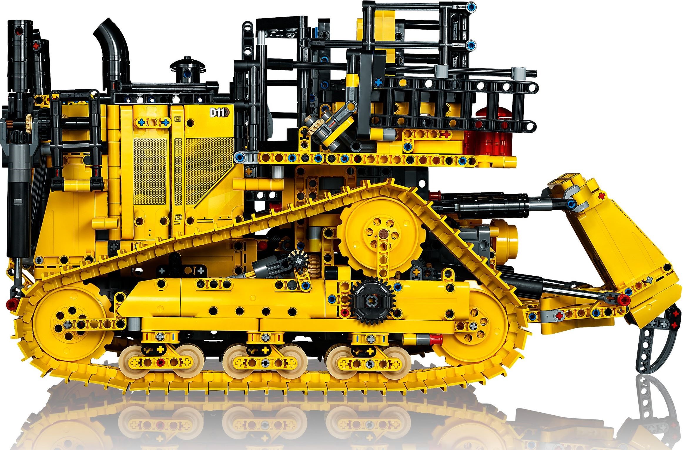 LEGO Technic เลโก้ 42131 Cat D11 Bulldozer