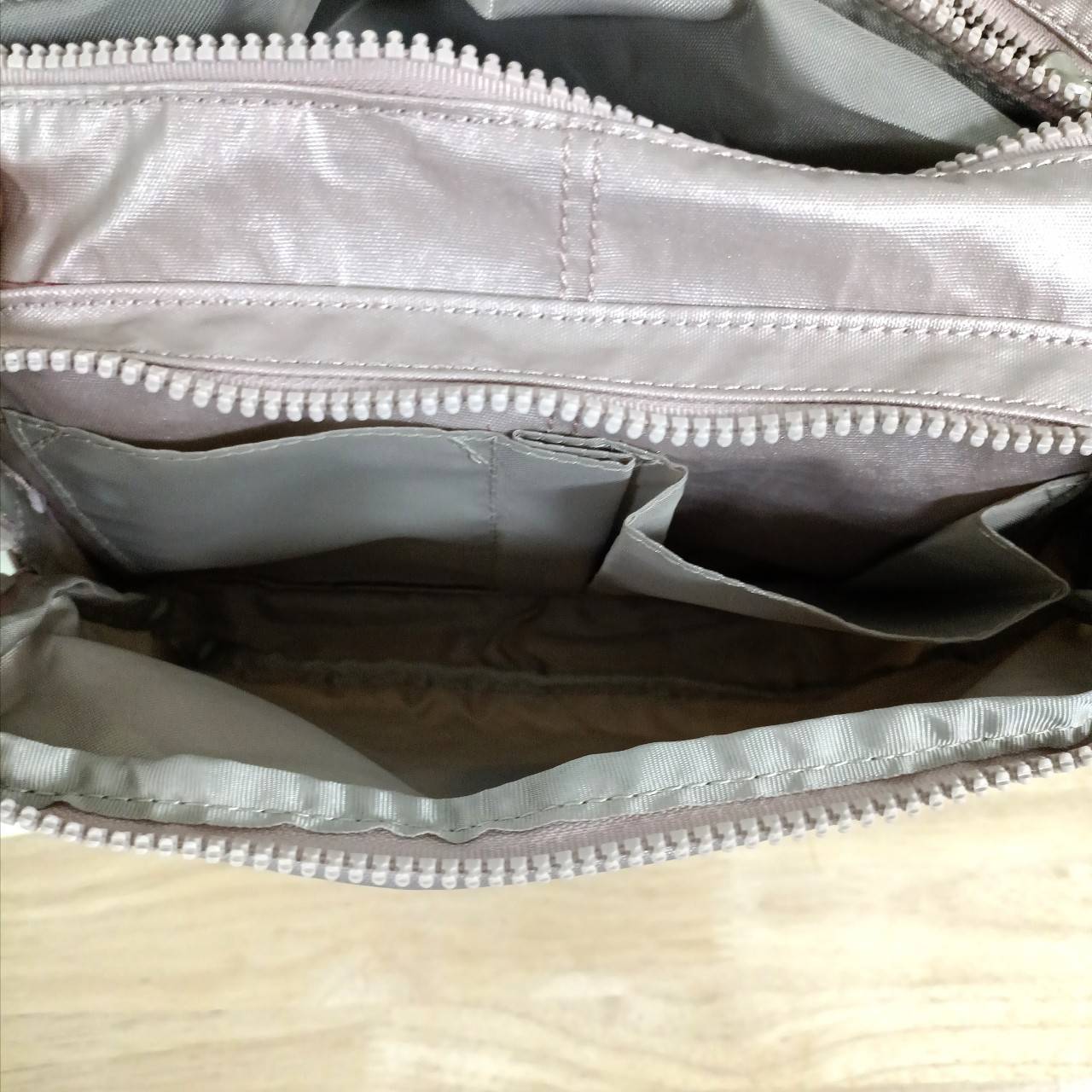 กระเป๋าคิปลิ้ง KIPLING RETH CROSSBODYกระเป๋าคิปลิงค์แท้ outlet