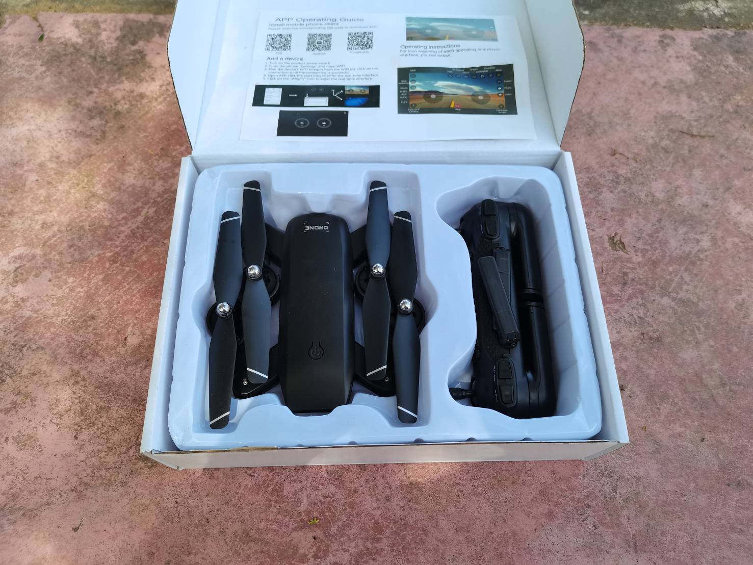 โดรนบังคับวิทยุ DM107S D107 RC โดรนขนาดเล็กพับ Selfie RC Drone พร้อม Wifi FPV 2MP HD กล้อง 2.ตัว Quadcopter ชุดพร้อมเล่น