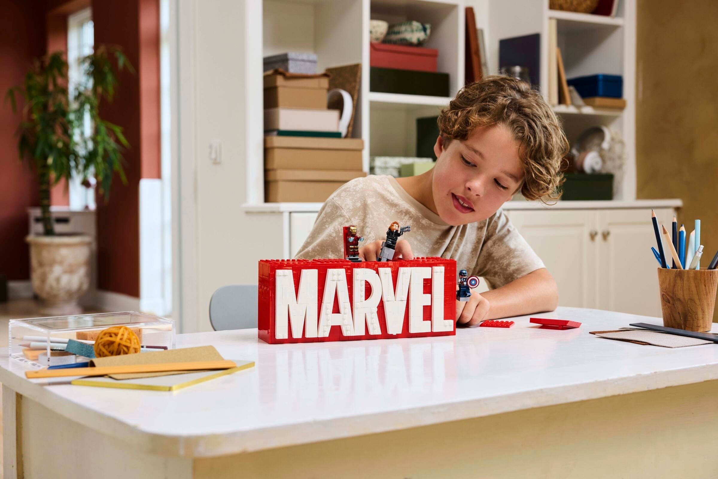LEGO Super Heroes Marvel เลโก้ 76313 MARVEL Logo