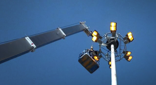 จัดจำหน่ายอุปกรณ์ไฟฟ้าส่องสว่างทุกชนิด โคมไฟฟ้าled คุณภาพ,โคมไฟถนนled,สปอร์ตไลท์ led,โคมไฮเบย์led ,ดาวไลท์ led คุณภาพสูง นำเข้าจากต่างประเทศ