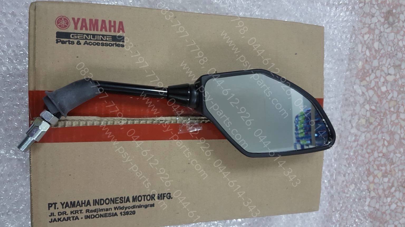กระจกส่องหลัง XMAX แท้ๆ ด้านขวา B74-F6290-00