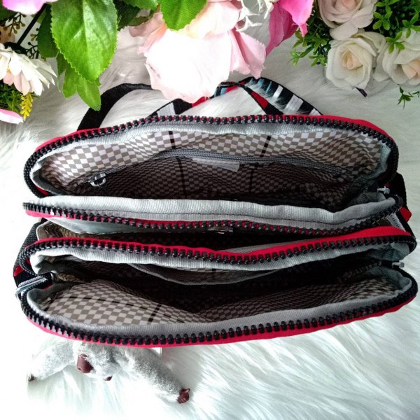 กระเป๋าสะพาย KIPLING Dome กระเป๋าสพาย คิปลิ้ง คิบลิง คิปลิง กระเป๋าสะพายไหล่ แท้