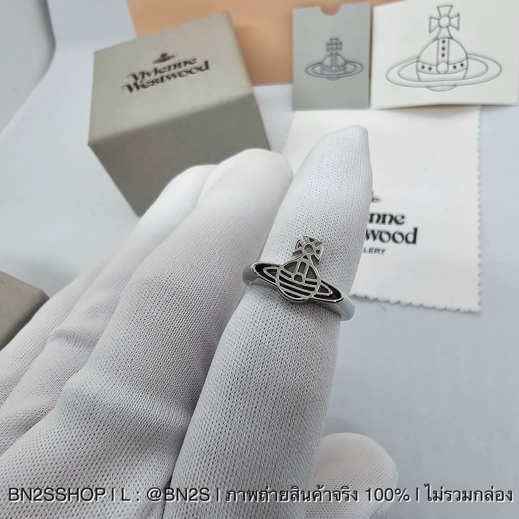 Vivienne Westwood Avon Ring แหวนวิเวียน อะไหล่เงิน หัวจี้ดาวเสาร์ ฟรีไซส์