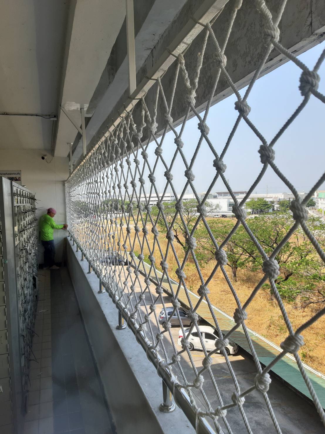 ตาข่ายกันตกสีขาว เชือกถักตาข่ายเชือกโพลีเอสเตอร์ เส้นโตพิเศษ แข็งแรง ทนทานเป็นพิเศษ