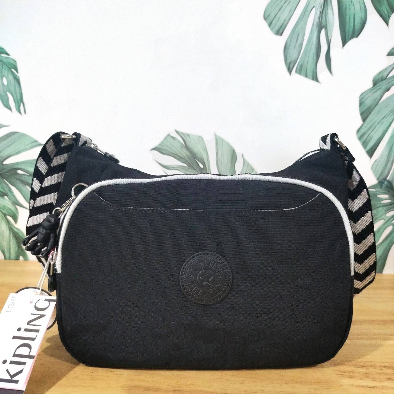 กระเป๋าสะพายข้าง Kipling CAI กระเป๋าคาดลำตัว พาดอก