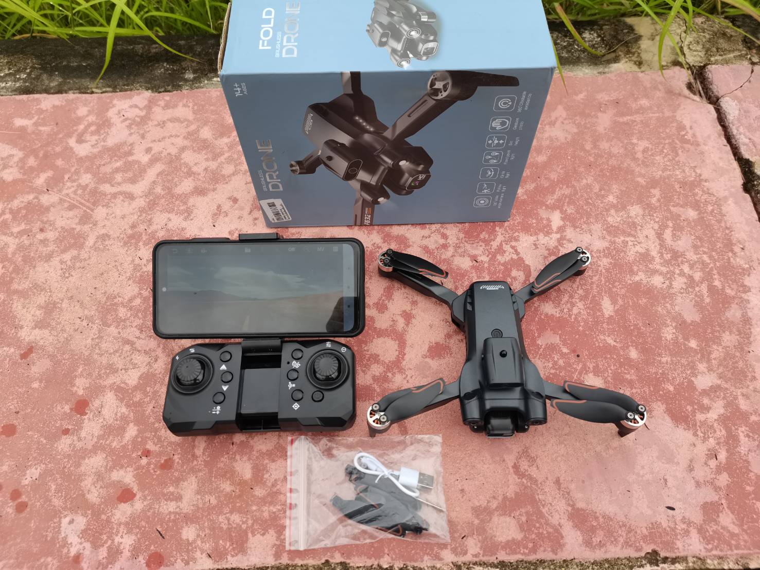 MINI DRONE S136 WIFI FPV HD1080P 2.4GHZ โดรนบังคับระบบล๊อคความสูง บินกลับเอง มอเตอร์บรัชเลส ชุดพร้อมบิน