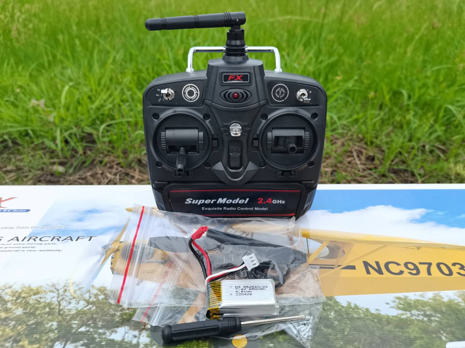 เครื่องบินบินบังคับวิทยุ THEMONTER FX9703 PIPER J-3 4CH 2.4GHZ ชุดพร้อมเล่น งานสเกลสวยงามมากๆ