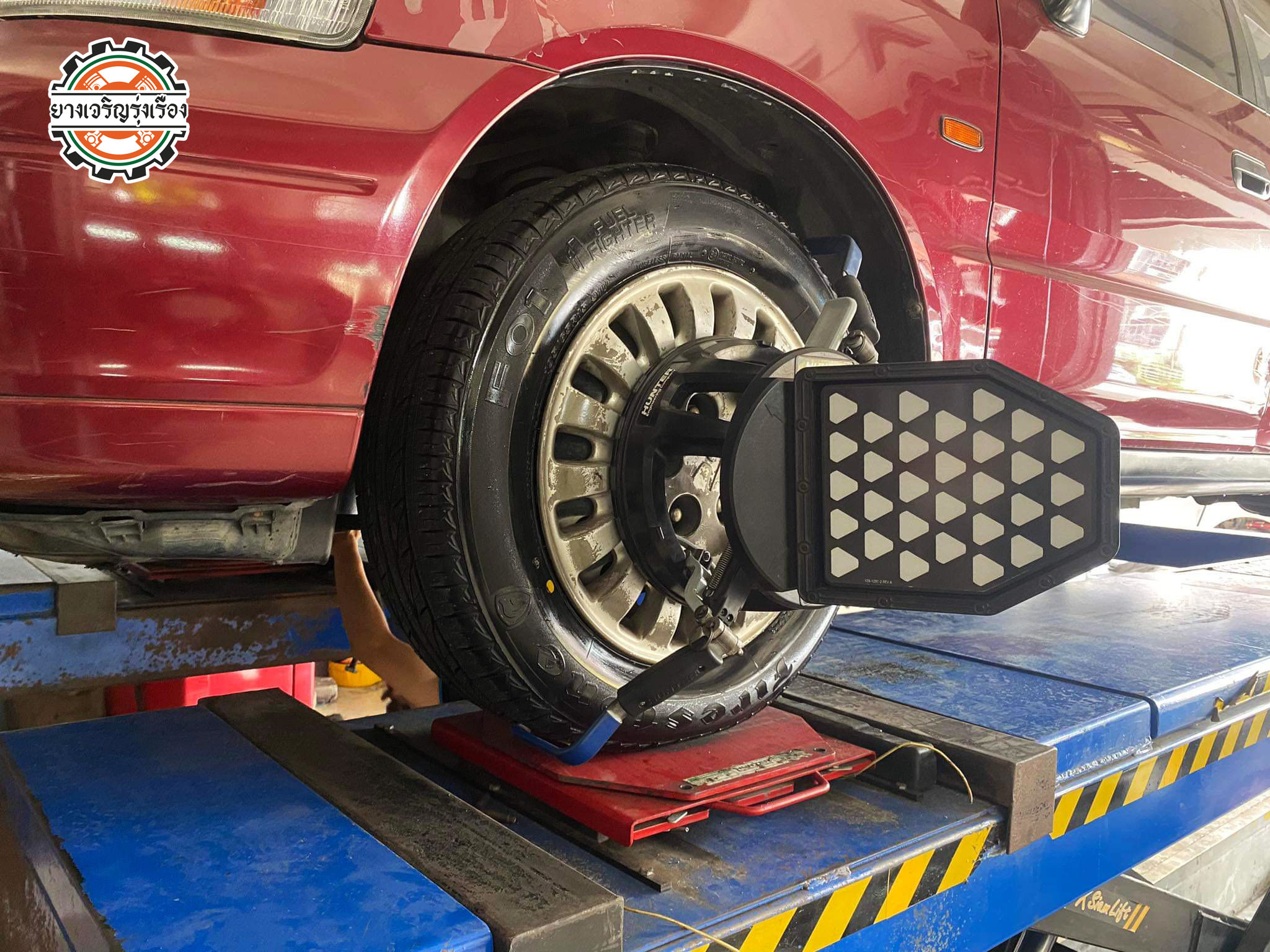 Honda Oddessey เปลี่ยนยางเน้นใช้งานประจำวัน มีประกัน [+] Firestone F01 [+] ขนาด 195/65R15 𝙊𝙪𝙧 𝙎𝙚𝙧𝙫𝙞𝙘𝙚 บริการทางร้านเรารับทำอะไรบ้าง 🔧 ติดตั้งยางแบบไร้รอย 100% 🔧 บริการสลับยาง ตามอายุ 🔧 มียางรถยนต์ทุกยี่ห้อให้เลือกซื้อ 🔧 เช็คช่วงล่าง แก้ปัญหาให้ตรงจุด 🔧 บริการล้างลิ้นปีกผีเสื้อ 🔧 บริการเช็คระยะรถยนต์ 🔧 เปลี่ยนถ่ายของเหลวทั้งระบบ 🔧 ตั้งศูนย์ด้วยเครื่อง HUNTER นำเข้าจาก USA สอบถามข้อมูลเพิ่มเติม หรือนัดหมายเข้ารับบริการ Tel : 08-6569-1915 Tel : 08-6544-5963 Line id : @88rw Tiktok : https://www.tiktok.com/@88rwycrr Youtube : https://youtube.com/@88rw Facebook : https://www.facebook.com/88rwtire Location : https://goo.gl/maps/HrNUAZXPN94KvxZ98?coh=178573&entry=tt #รถยนต์มีปัญหาไม่รู้ต้องแก้ตรงไหน ทางเรายินดี ตรวจหาปัญหาและหาวิธีแก้ บอกลูกค้าก่อนลงมือทำเสมอราคาเป็นธรรมไม่เอาเปรียบ สบายใจคุณลูกค้า ร้านยางเจริญรุ่งเรือง ยินดีต้อนรับครับ #ยางรถยนต์ #Firestone #F01