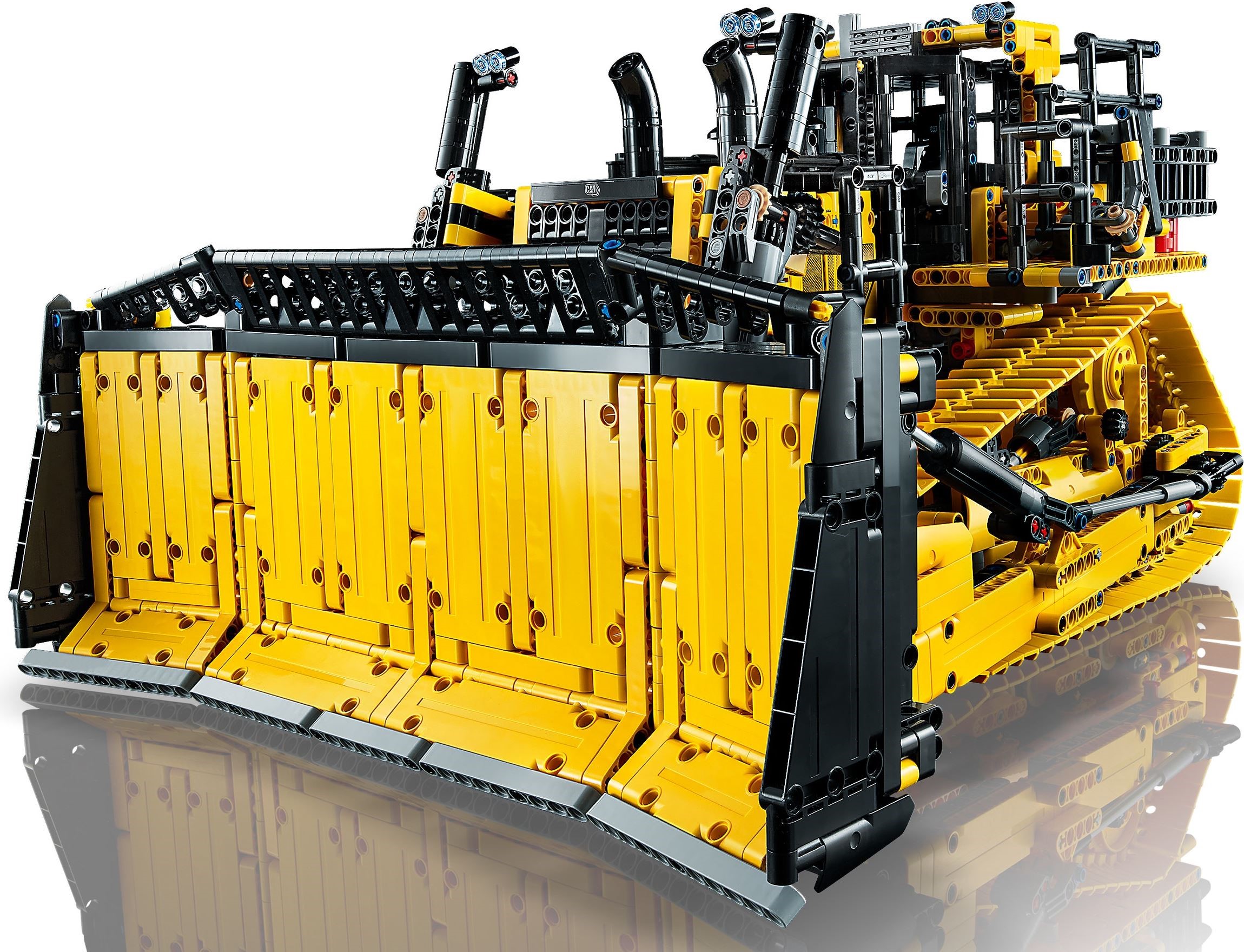 LEGO Technic เลโก้ 42131 Cat D11 Bulldozer