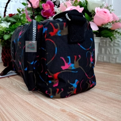 SALE! คิปลิ้ง Kipling กระเป๋าสะพายข้างReth