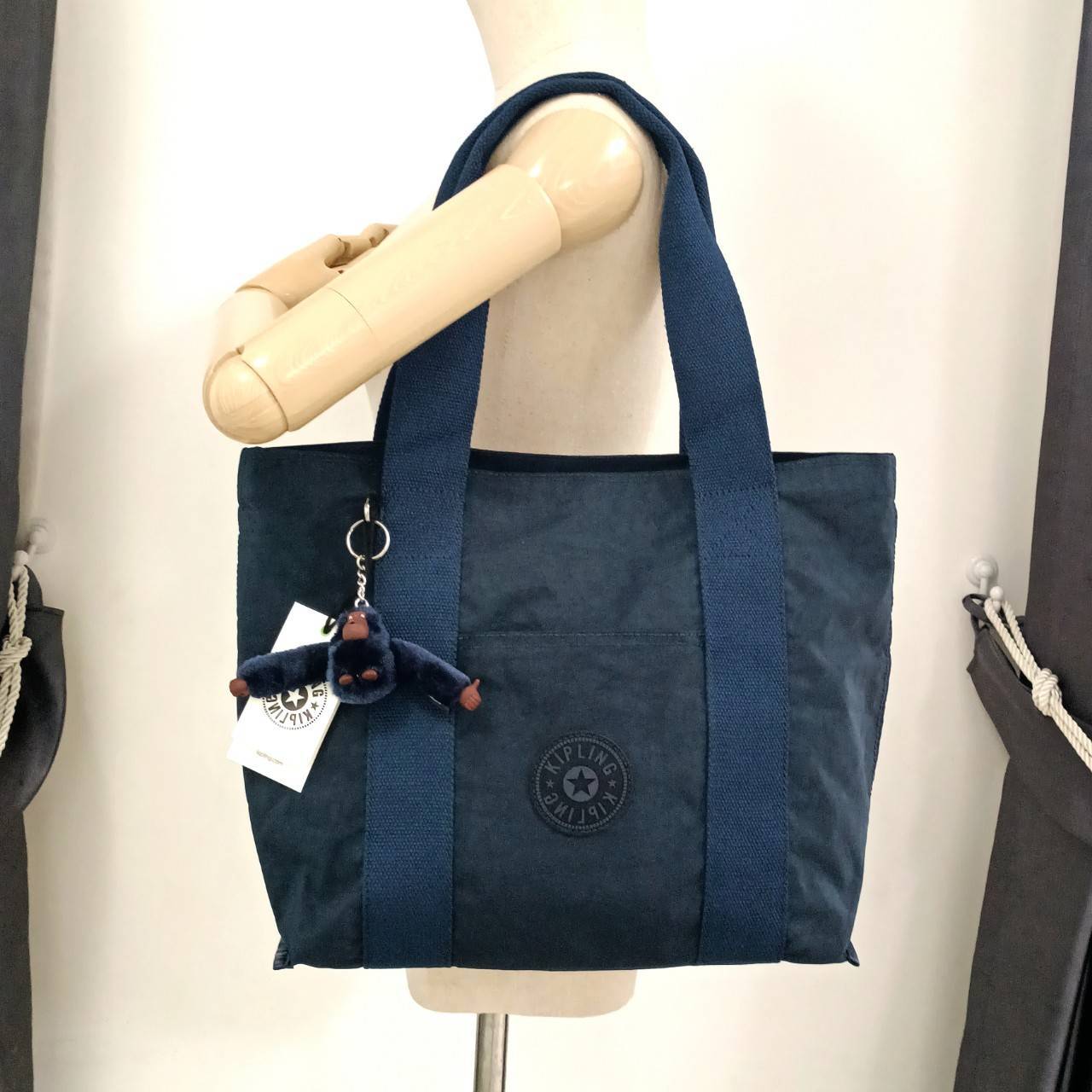 กระเป๋า Kipling ของแท้ สะพายข้าง Tote รุ่น Era S คิบลิง คิบลิ้ง