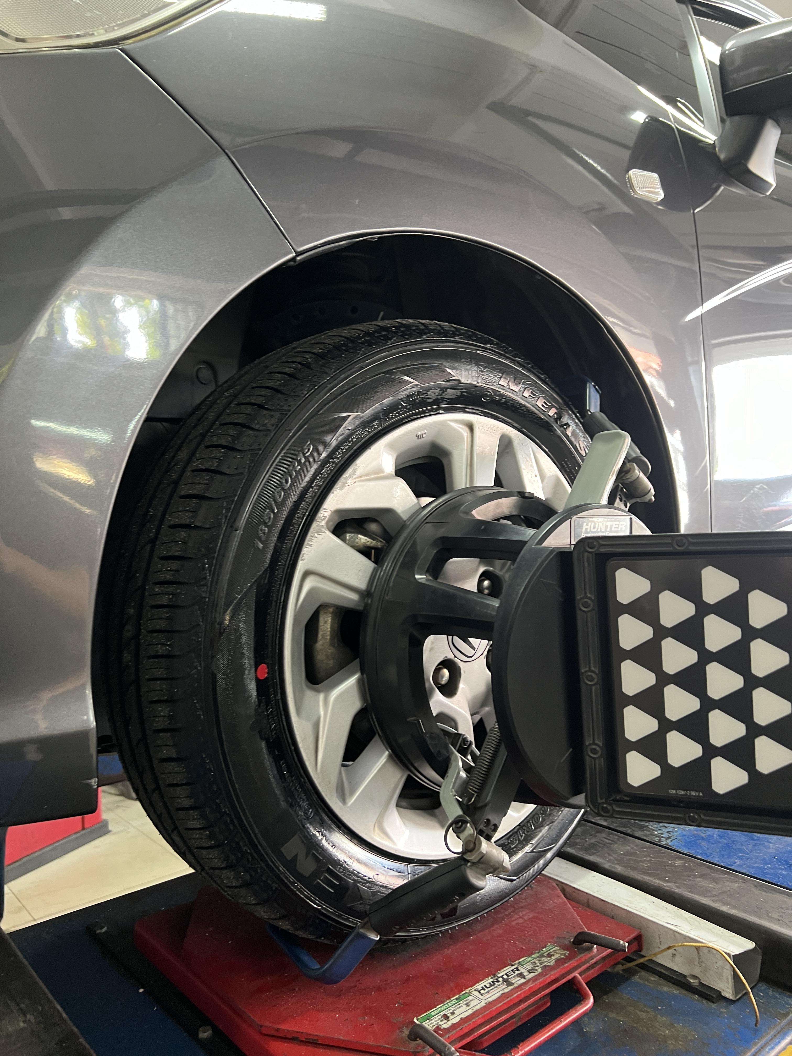 HONDA JAZZ GK เปลี่ยนยางใช้งานประจำวัน [+] NEXEN NFERA SU1 185/55R16 *เฉาพาะ NEXEN ประกันยาง 1 ปี หรือ 25,000 กม. บาด บวม เบียด แตก ระเบิด เปลี่ยนเส้นใหม่ ครับ สอบถามข้อมูลเพิ่มเติม หรือนัดหมายเข้ารับบริการ โทร. 08-6569-1915 Location : https://goo.gl/maps/HrNUAZXPN94KvxZ98? รถยนต์มีปัญหาไม่รู้ต้องแก้ตรงไหน ทางเรายินดี ตรวจหาปัญหาและหาวิธีแก้ บอกลูกค้าก่อนลงมือทำเสมอด้วยราคาเป็นธรรม เวลาบริการ วันจันทร์-วันอาทิตย์ 09:00 น. - 17.30 น. #โช้คอัพ #ช่วงล่าง #โช๊ค #ยางรถยนต์