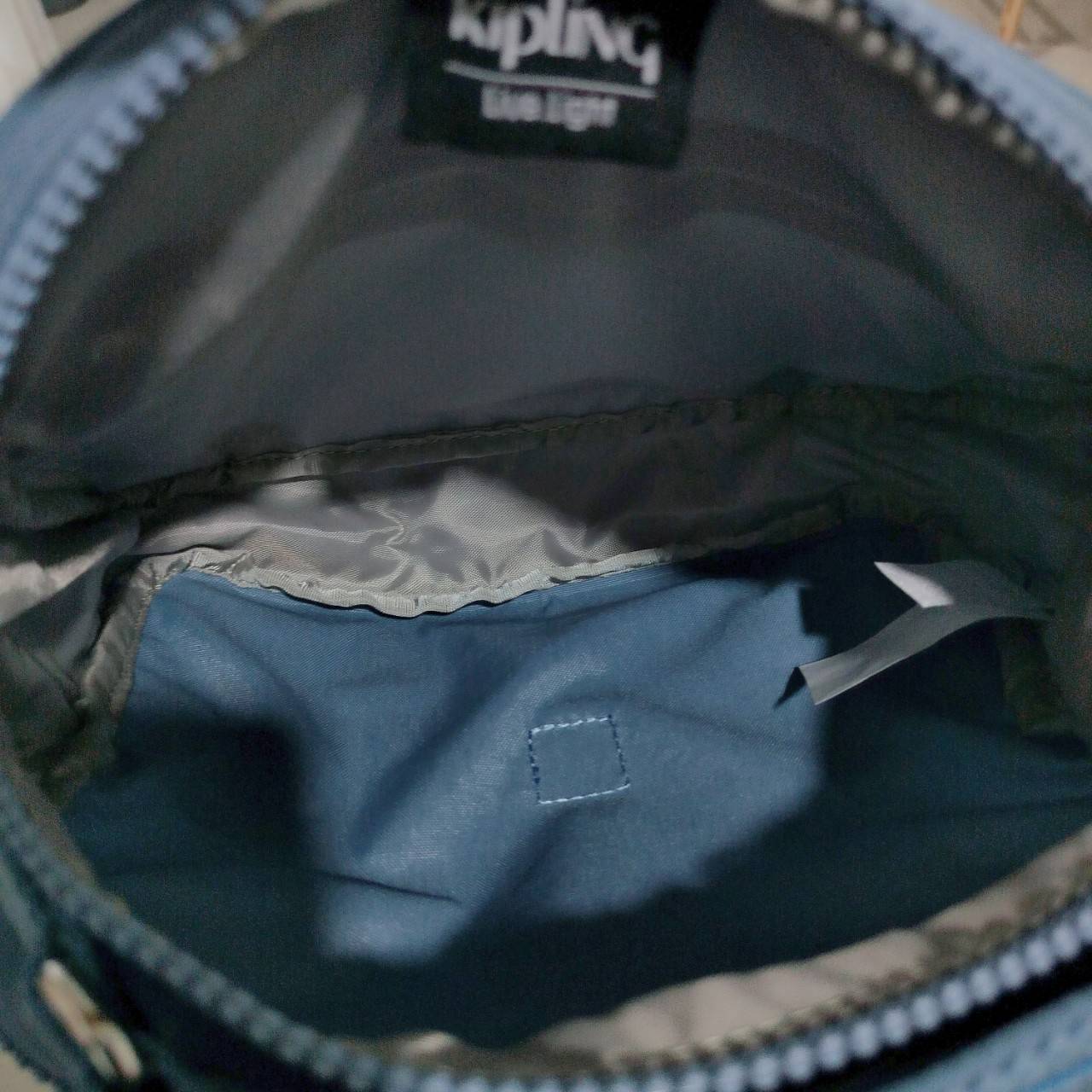 คิปลิ้ง Candy 2 ways backpack กระเป๋าเป้ สะพายข้าง กระเป๋าถือ KIPLING