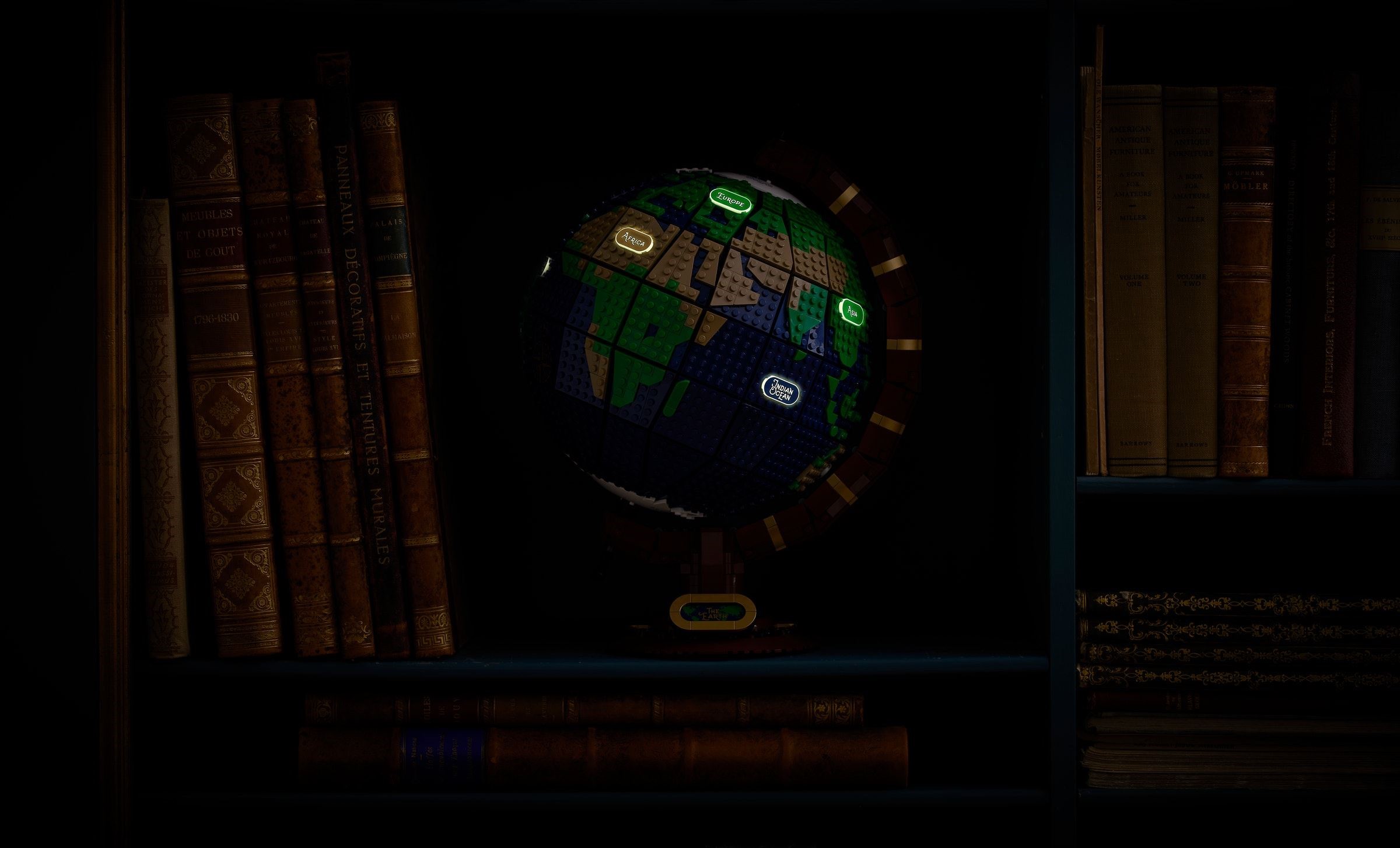 LEGO เลโก้ 21332 The Globe