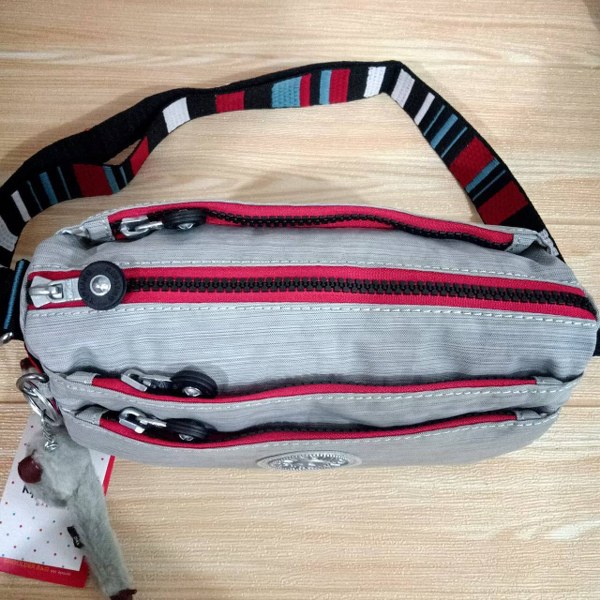 กระเป๋าสะพายkipling ผ้าไนล่อน คิปลิ้ง กระเป๋าคิปริ้ง outlet แท้