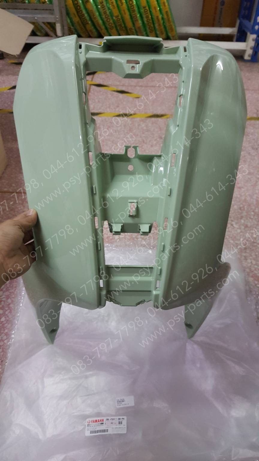 บังลม FILANO 125, GRAND FILANO แท้ๆ สีเขียวอ่อน 2BL-F8311-00-PH Yamaha