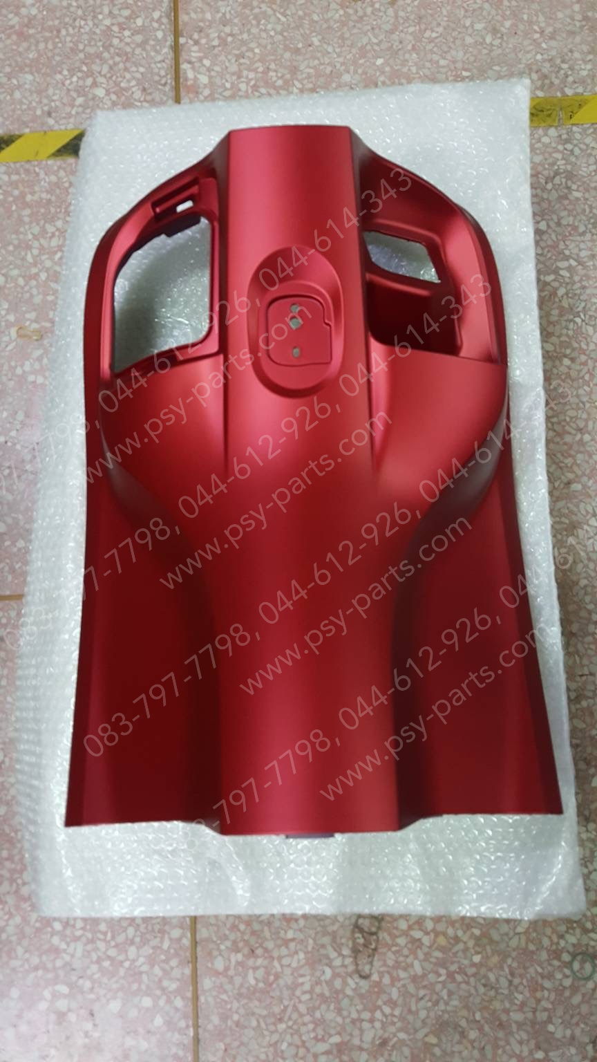 บังลม ตัวใน SCOOPY/21 แท้ๆ สีแดง (397C) 81141-K2F-N00ZB Honda