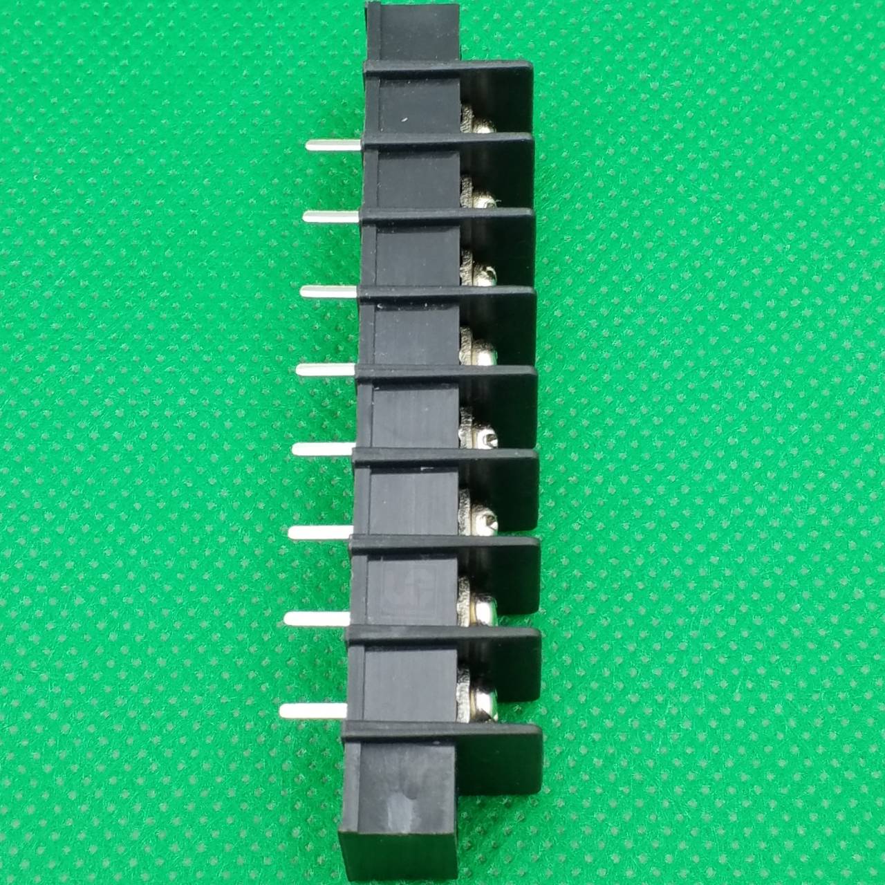 8 Pin 300V 15A 14AWG Pitch 7.62mm WJ25 Barrier PCB Terminal Block Straight connectors with Screw holes