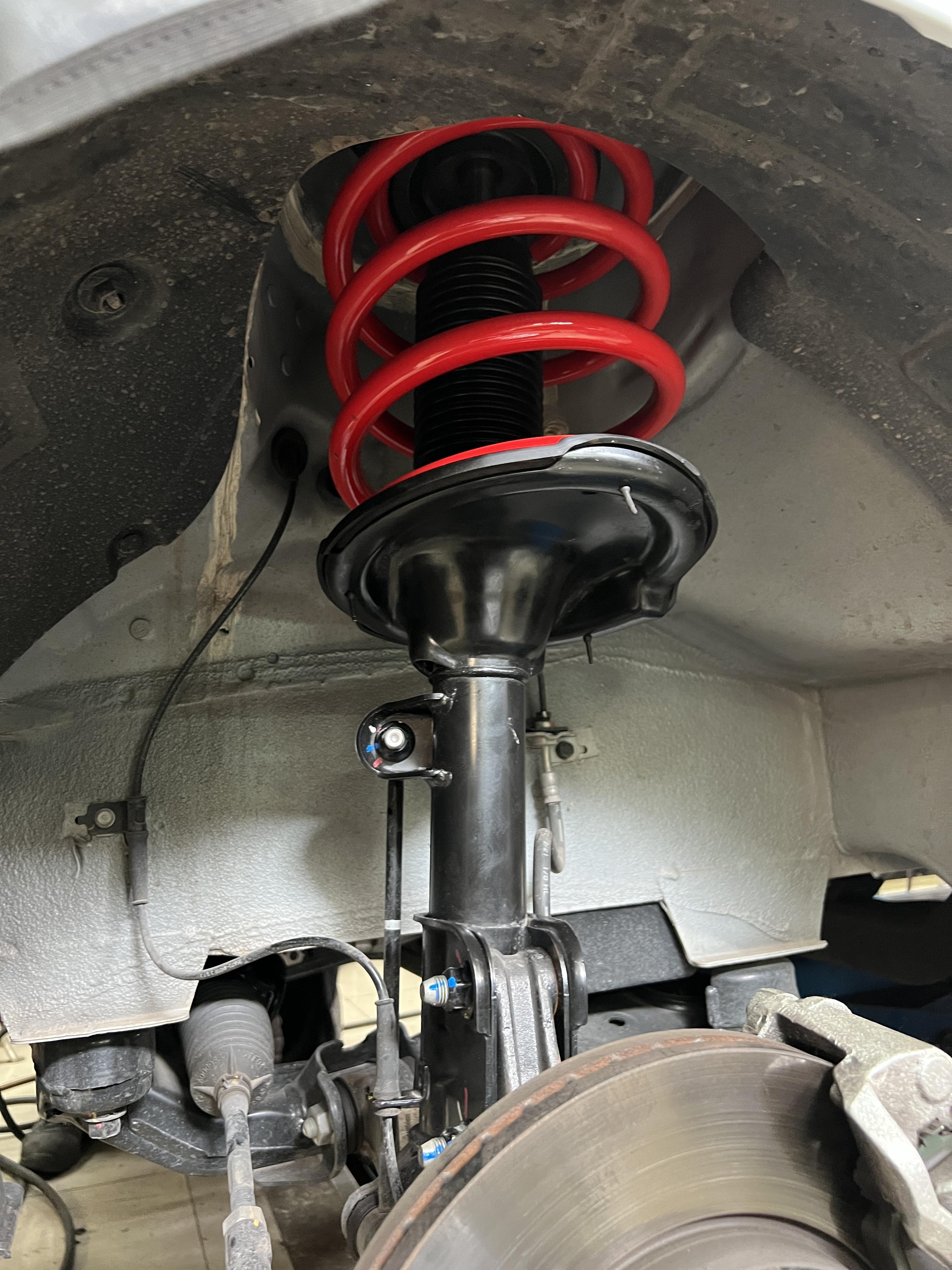HYUNDAI H1 เข้ารับบริการอัพเกรดช่วงล่าง [+] YSS DTG PLUS ปรับ 7 ระดับ [+] YSS PERFORMANCE SPRING [+] อะไหล่โช้คอัพครบชุด สอบถามข้อมูลเพิ่มเติม หรือ นัดหมายเข้ารับบริการ โทร. 08-6569-1915 Location : https://goo.gl/maps/HrNUAZXPN94KvxZ98? รถยนต์มีปัญหาไม่รู้ต้องแก้ตรงไหน ทางเรายินดี ตรวจหาปัญหาและหาวิธีแก้ บอกลูกค้าก่อนลงมือทำเสมอด้วยราคาเป็นธรรม เวลาบริการ วันจันทร์-วันอาทิตย์ 09:00 น. - 17.30 น. #hyundaih1 #yssdtgplus #YSSspring #โช้คอัพ #ช่วงล่าง #โช๊ค #ยางรถยนต์
