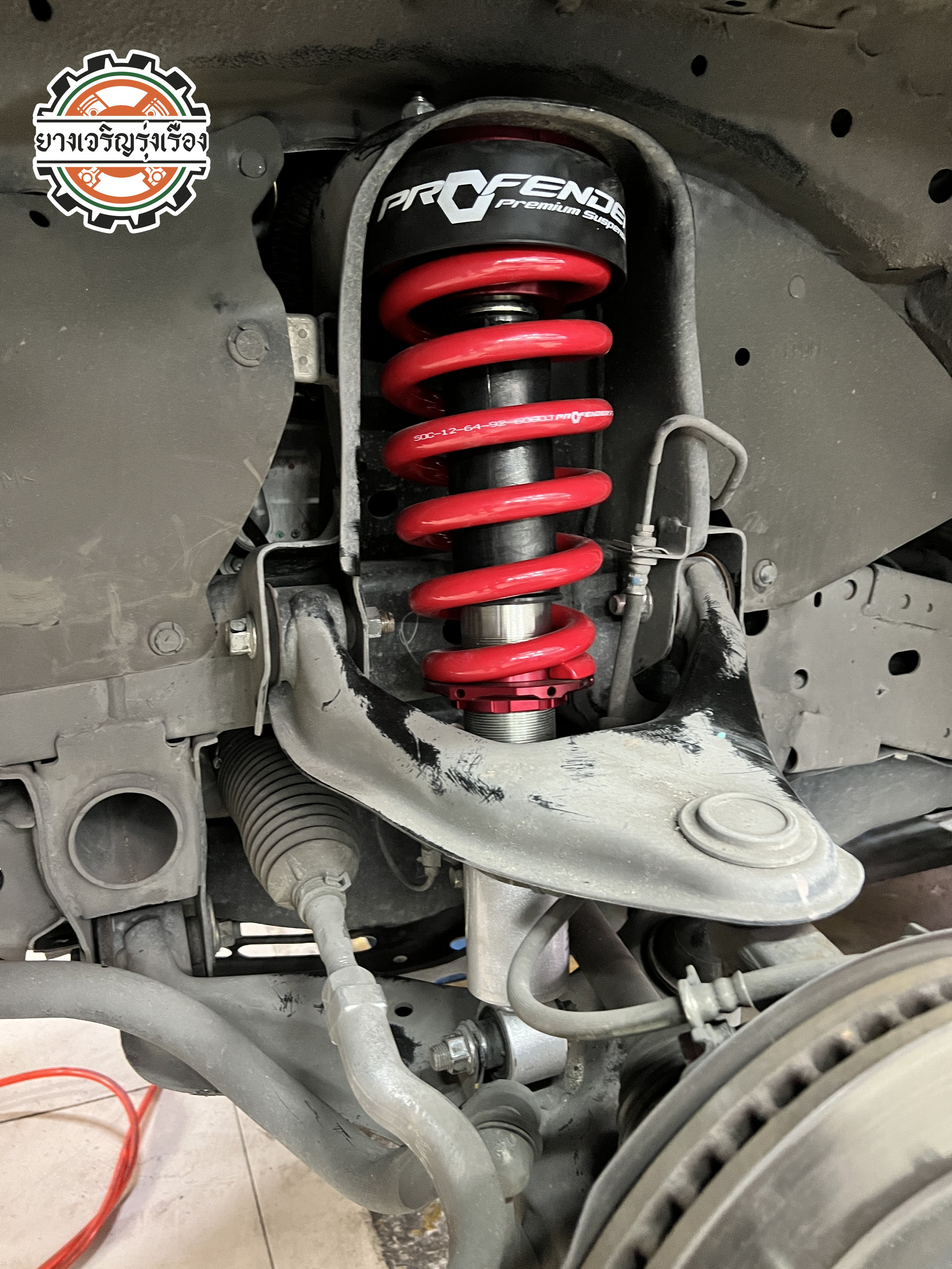 MITSUBISHI PAJERO นัดหมายเข้ารับบริการอัพเกรดช่วงล่าง ติดตั้งโช๊คอัพ Profender พร้อมปรับเซ็ทให้รองรับการใช้งานประจำวันและ ยางที่ใส่ เน้นนุ่มหนึบ กระชับ อยากให้เซ็ทแบบวิ่งกระชับ ติดมือคอนโทรลพวงมาลัยคมๆ วิ่งผ่านรอยต่อถนนเนียนๆ ไม่เสียอาการตอนจั้มคอสะพาน จัดให้ครับ พร้อมปรับเซ๊ท Pre load เซ็ทระยะ stroke และตั้งศูนย์ตามสูตรร้านยางเจริญรุ่งเรือง ขับสนุกแน่นอน!! [+] 𝗣𝗥𝗢𝗙𝗘𝗡𝗗𝗘𝗥 𝗤𝗨𝗘𝗘𝗡 𝗦𝗘𝗥𝗜𝗘𝗦 + 𝗦𝗨𝗕𝗧𝗔𝗡𝗞 𝟴 𝗹𝘃 โช๊คอัพหน้า/หลัง ล้อเดิม ยางเดิม ก็ขับสนุกได้ [+] พร้อมบริการติดตั้ง + Set up ให้เหมาะกับยาง [+] ขับสนุกด้วยบริการ ตั้งศูนย์ละเอียดให้เหมาะกับการใช้งานและลักษณะของช่วงล่าง --------------------------------- #ติดต่อเรา ยางรถยนต์ บริการรถยนต์ 08-6569-1915 โช๊คอัพช่วงล่างรถยนต์ ตั้งศูนย์ 08-6544-5963 𝙊𝙪𝙧 𝙎𝙚𝙧𝙫𝙞𝙘𝙚 บริการทางร้าน เรารับทำอะไรบ้าง 🔧 ติดตั้งยางแบบไร้รอย 100% 🔧 บริการสลับยาง ตามอายุ 🔧 มียางรถยนต์ทุกยี่ห้อให้เลือกซื้อ 🔧 เช็คช่วงล่าง แก้ปัญหาให้ตรงจุด 🔧 บริการล้างลิ้นปีกผีเสื้อ 🔧 บริการเช็คระยะรถยนต์ 🔧 เปลี่ยนถ่ายของเหลวทั้งระบบ 🔧 ตั้งศูนย์ด้วยเครื่อง HUNTER นำเข้าจาก USA #รถยนต์มีปัญหาไม่รู้ต้องแก้ตรงไหน ทางเรายินดี ตรวจหาปัญหาและหาวิธีแก้ บอกลูกค้าก่อนลงมือทำเสมอราคาเป็นธรรมไม่เอาเปรียบ สบายใจคุณลูกค้า ---------------------------------- ดูแลให้คำปรึกษาทุกปัญหาคาใจ ไม่ทิ้งลูกค้า มีบริการหลังการขาย 【ให้ผู้เชี่ยวชาญของเรา ดูแลรถคุณ】 ร้านยางเจริญรุ่งเรือง ยินดีต้อนรับครับ ----------------------------------------- ยินดีต้อนรับครับ🙏🙏🙏 #YSS #วายเอสเอส #profender #queenseries #subtank #โปรเฟนเดอร์ #ควีนซีรียส์ #โช๊คอัพรถยนต์ #ช่วงล่างรถยนต์ #ร้านยางเจริญรุ่งเรือง #นนทบุรี #งามวงศ์วาน #ซ่อมบำรุงช่วงล่างรถยนต์ — ที่ Amsfix ศูนย์โช๊คอัพ Yss Profender Kayaba Monroe นนทบุรี งามวงศ์วาน