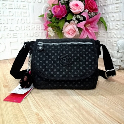 กระเป๋าสะพาย Kipling CROSSBODY BAG วินเทจอ่ะ