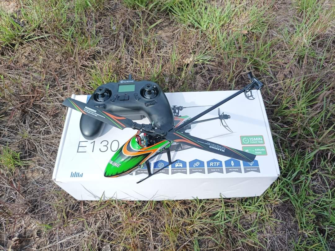 เฮลิคอปเตอร์บังคับวิทยุ EACHINE E130 4CH 2.4GHZ ระบบล๊อคความสูง ชุดพร้อมเล่น