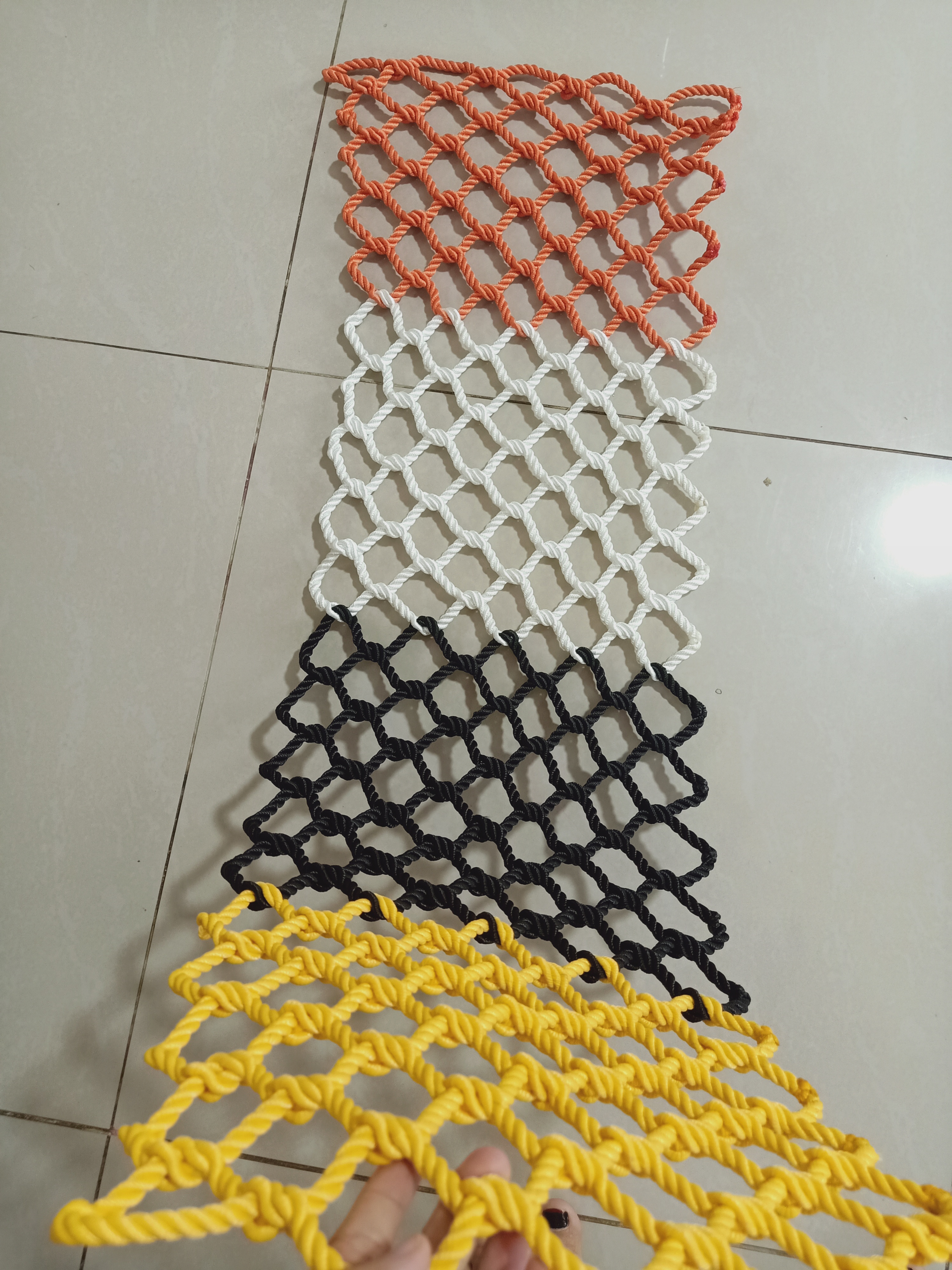 ตาข่ายเชือกโพลีเอสเตอร์ 7 mm.