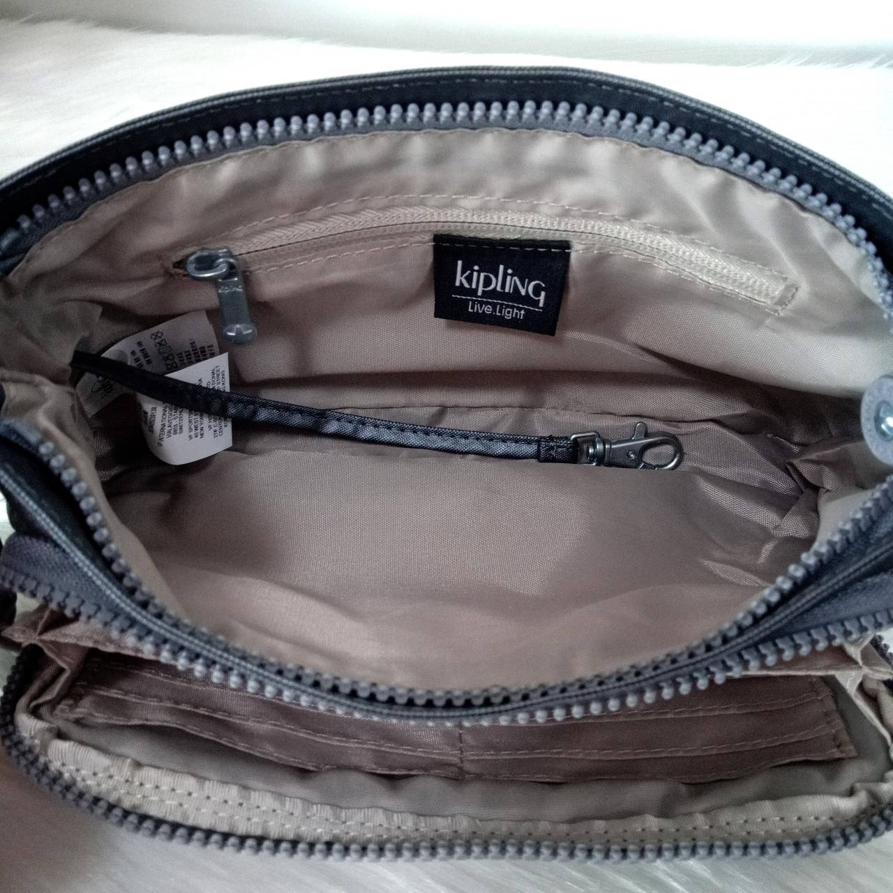 กระเป๋าสะพาย Kipling คิปลิ้ง คิบลิง KIPLING Basic MYRTE Convertible bag