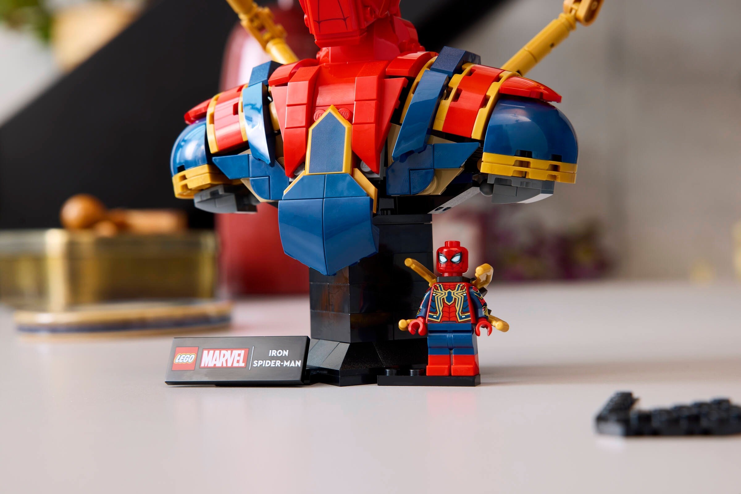 LEGO Super Heroes Marvel เลโก้ 76326 Iron Spider-Man Bust