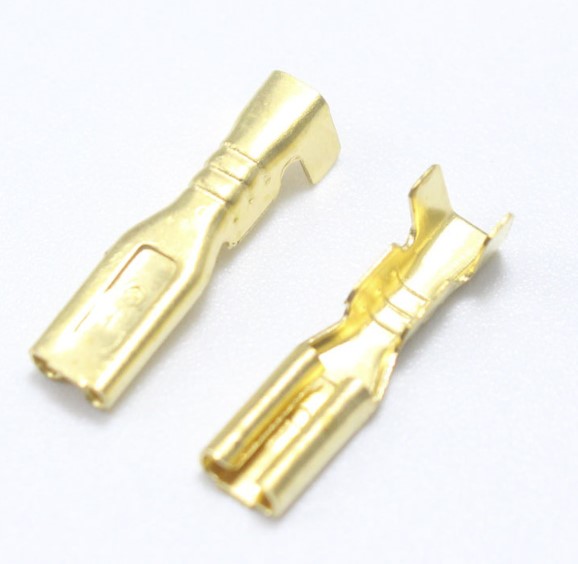 หางปลา 2.3 mm. มีเปลือกหุ้ม female crimp terminal connector with transparent sheath inserted spring 2.3mm insulation plug spring insert pure copper