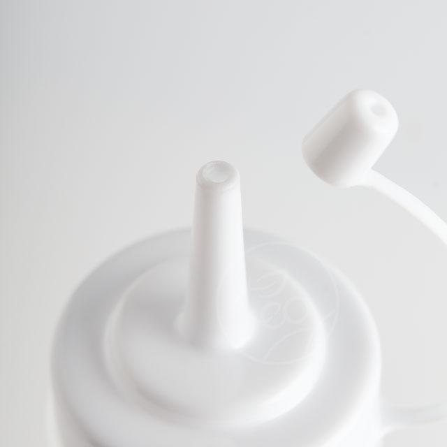 ขวดบีบ มีฝาปิด ขวดบีบพลาสติก ขวดคัทซอฟ ปากแหลม ใส่ซอส ใส่ไซรัป ใส่นมข้น Syrup Bottle 700ml