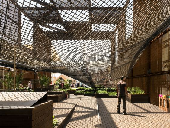 ตาข่ายตกแต่งจากเชือกมะนิลาเทียม ตกแต่งเพดาน ตกแต่งห้องสไตล์มินิมอล ตกแต่งคาเฟ่ร้านอาหาร บังแดด