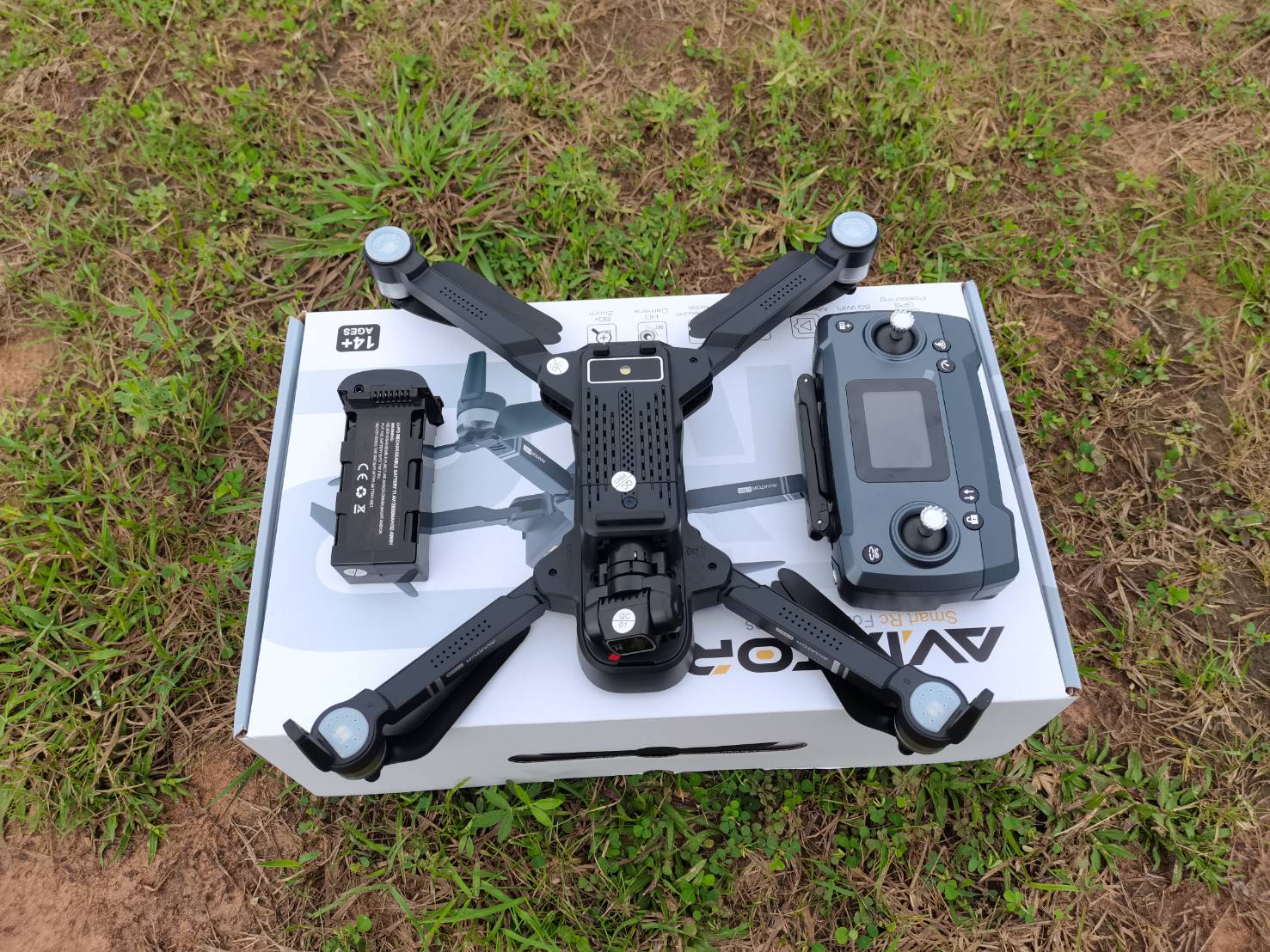 โดรนบังคับ AVIATOR 8811PRO เวอร์ชั่นล่าสุด 720P WIFI FPV ระบบ GPS บินกลับอัตโนมัติลงจอดที่เดิม สินค้าชุดพร้อมบิน RTF