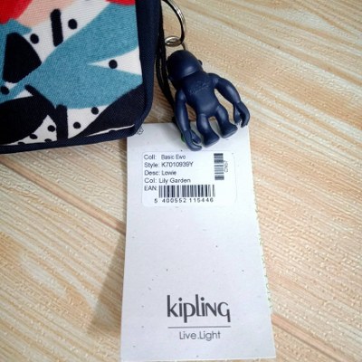 KIPLING กระเป๋าสตางค์ใบยาว คิปลิ้ง LOWIE POUCHES CLUTCH BAG คลัช