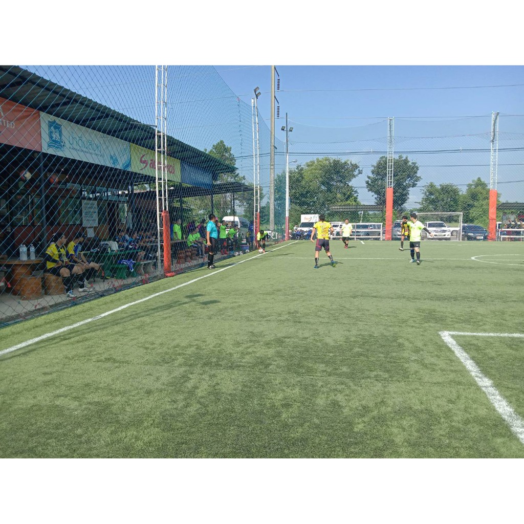 ตาข่ายสนามฟุตบอล/ฟุตซอล/วอลเล่บอล/บาส ขนาด 3x100 m. ตาข่ายมาตรฐานทนต่อแรงดึง สีดำ อัดเกลียวแน่น 2.5มิล + UV Protection