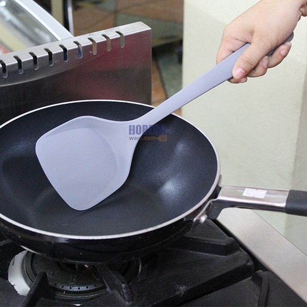 Super Nylon ตะหลิวไนลอน สีเทา ตราฟิกเกอร์