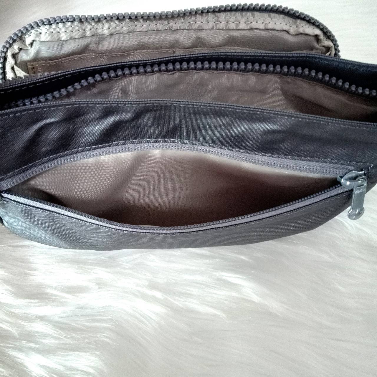กระเป๋าสะพาย Kipling คิปลิ้ง คิบลิง KIPLING Basic MYRTE Convertible bag