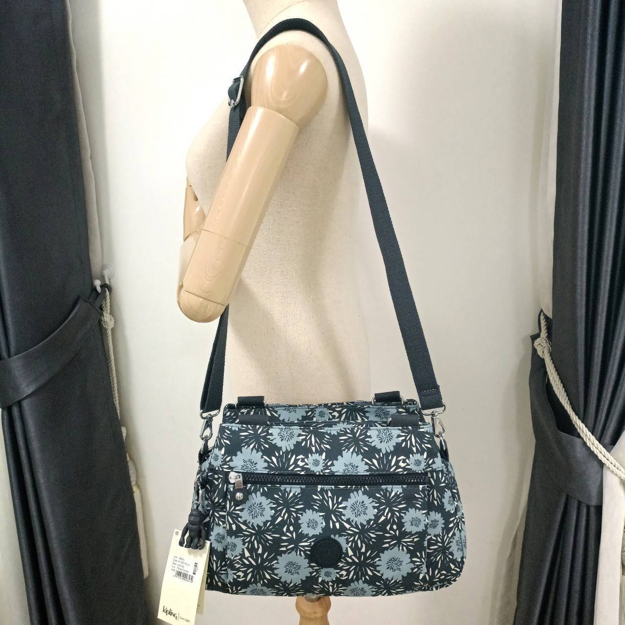 กระเป๋าสะพาย คิปลิง คิปลิ้ง คิบลิง Kipling Damen Orelie