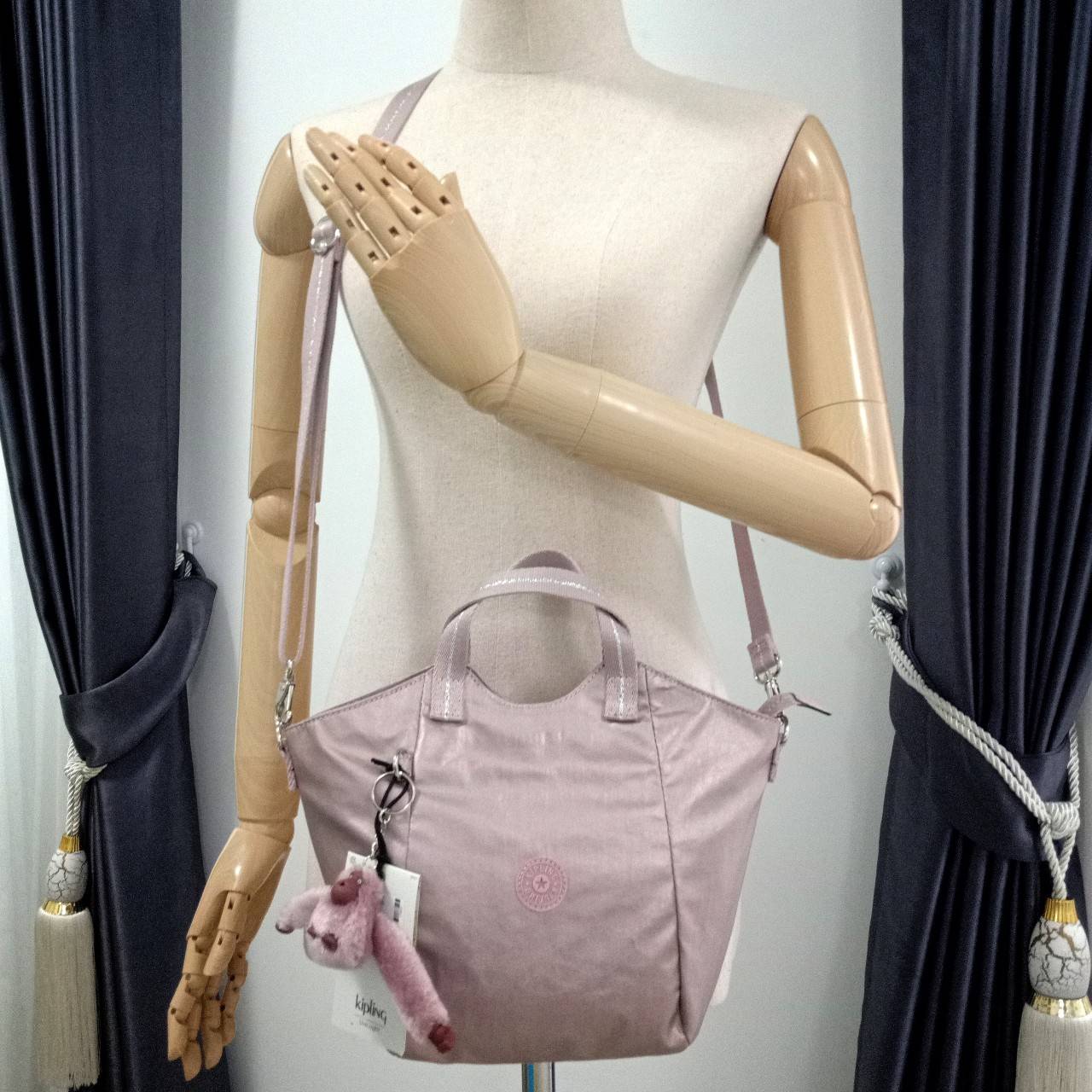 KIPLING กระเป๋าสะพาย กระเป๋าถือ NORI Handbag & Shoulder bag